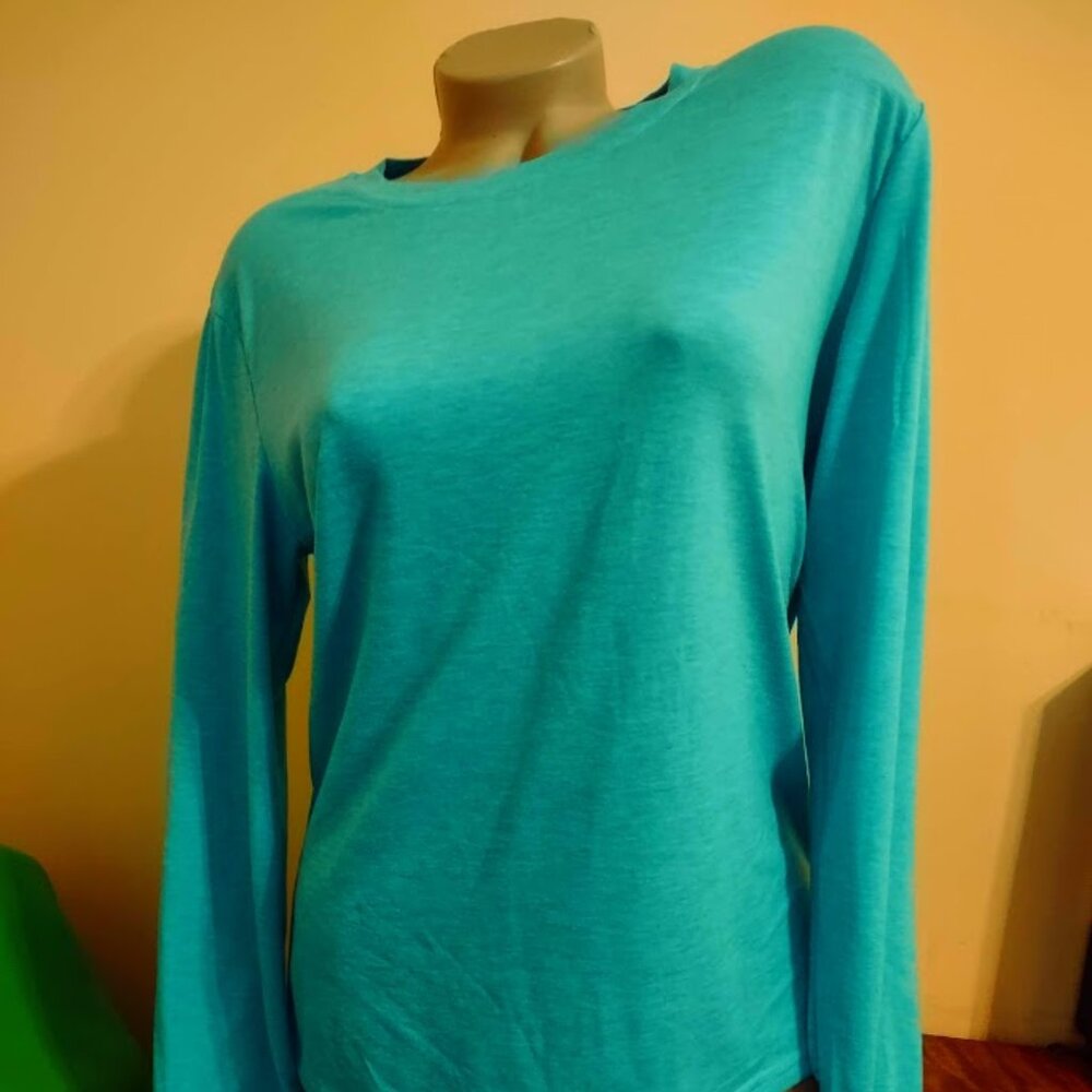 NEW Super Soft Women Vibrant Solid Color Crew Neck Long Sleeve T-Shirt M